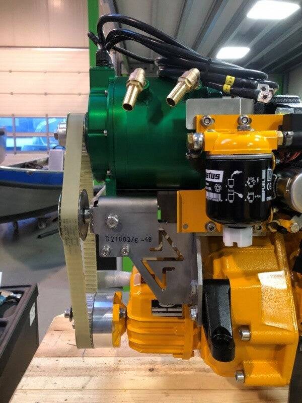 Elektrische binnenboord motor hybride aandrijving Combi 4 - 50 kW 48-144 V — 3,5 kW - Marinaut