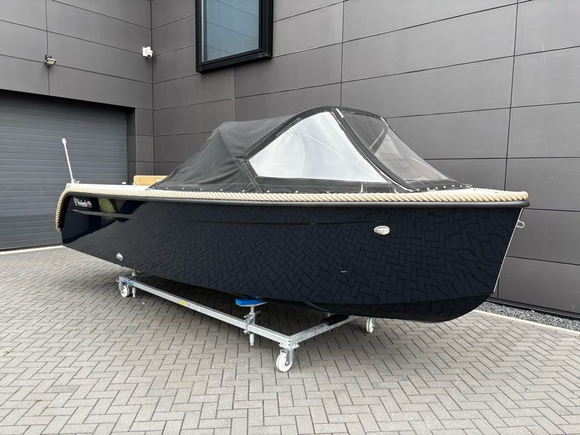 Topcraft 627 Tender-Schaluppe