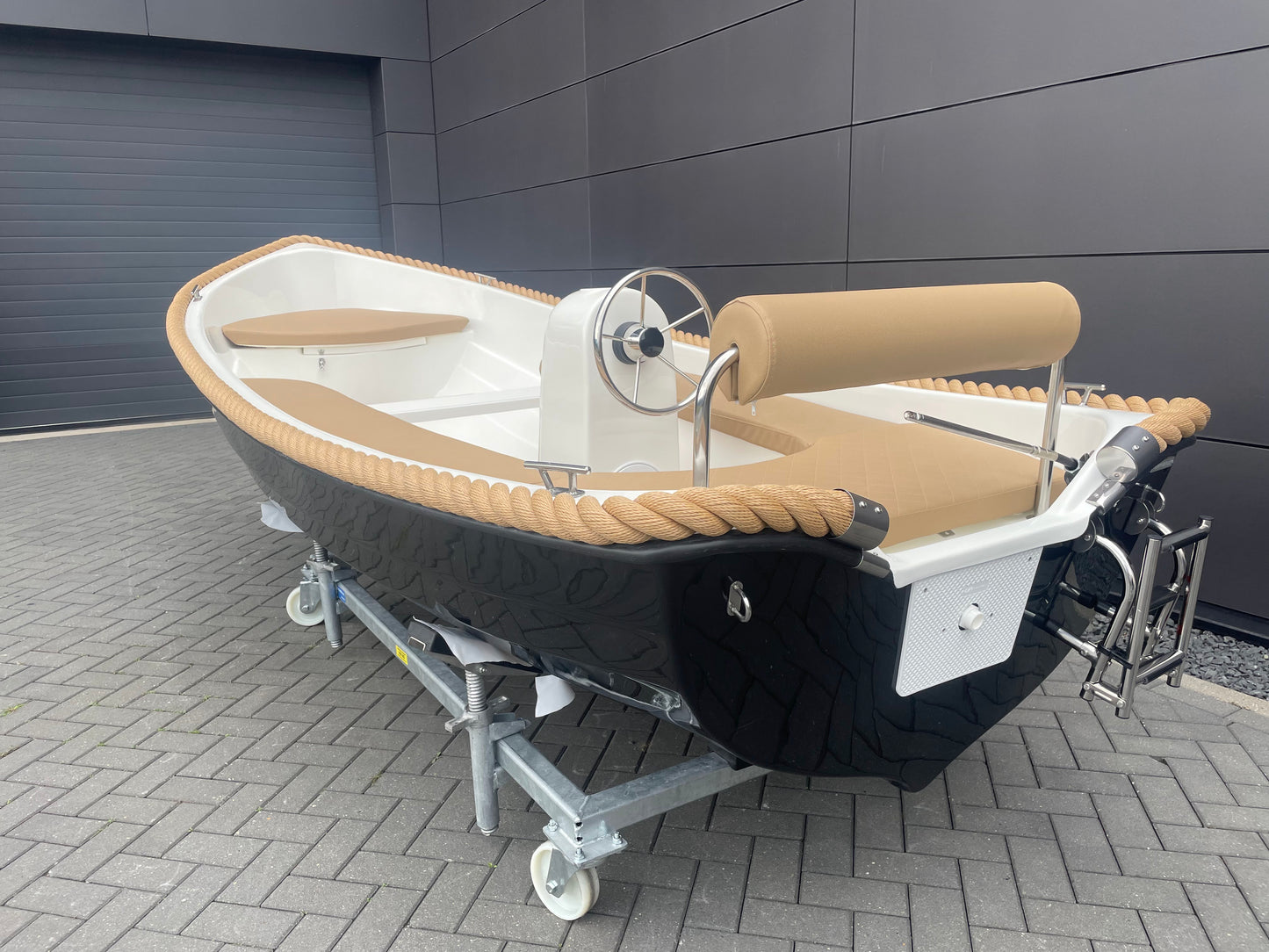 Marinaut 430 elektrische klassieke sloep 4 meter