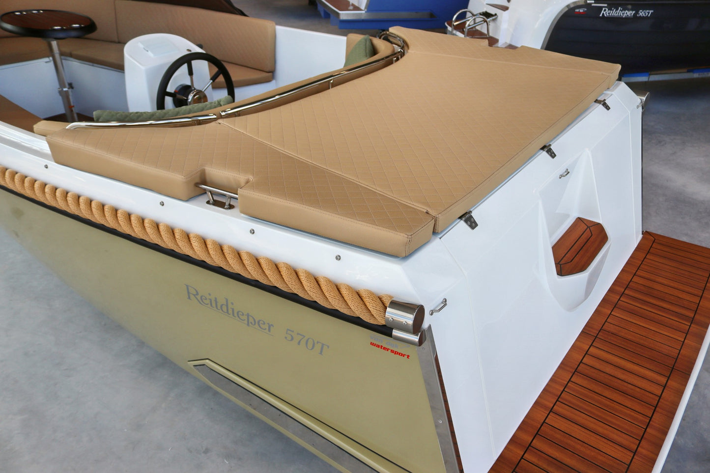 Reitdieper 570 Tendersloep