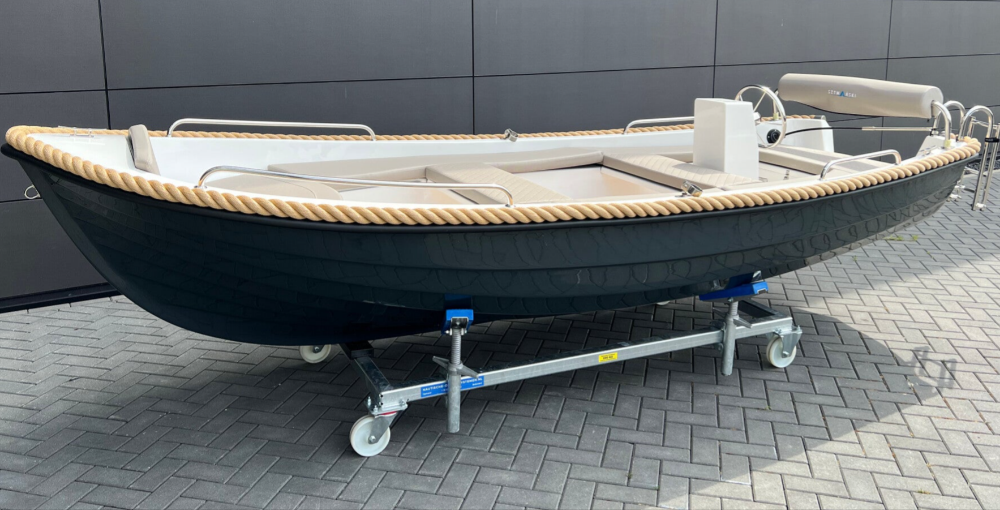 Marinaut 430 elektrische klassieke sloep 4 meter