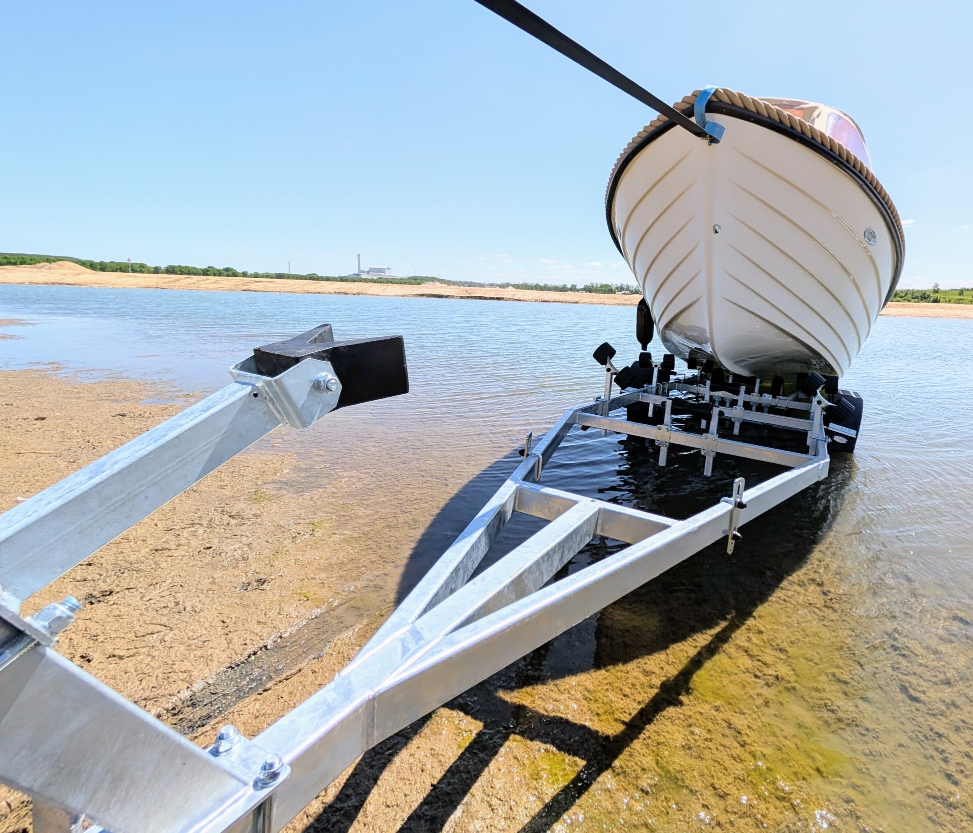 Marinaut 750 Boottrailer tendertrailer tot 565 kilogram en 6,5 meter