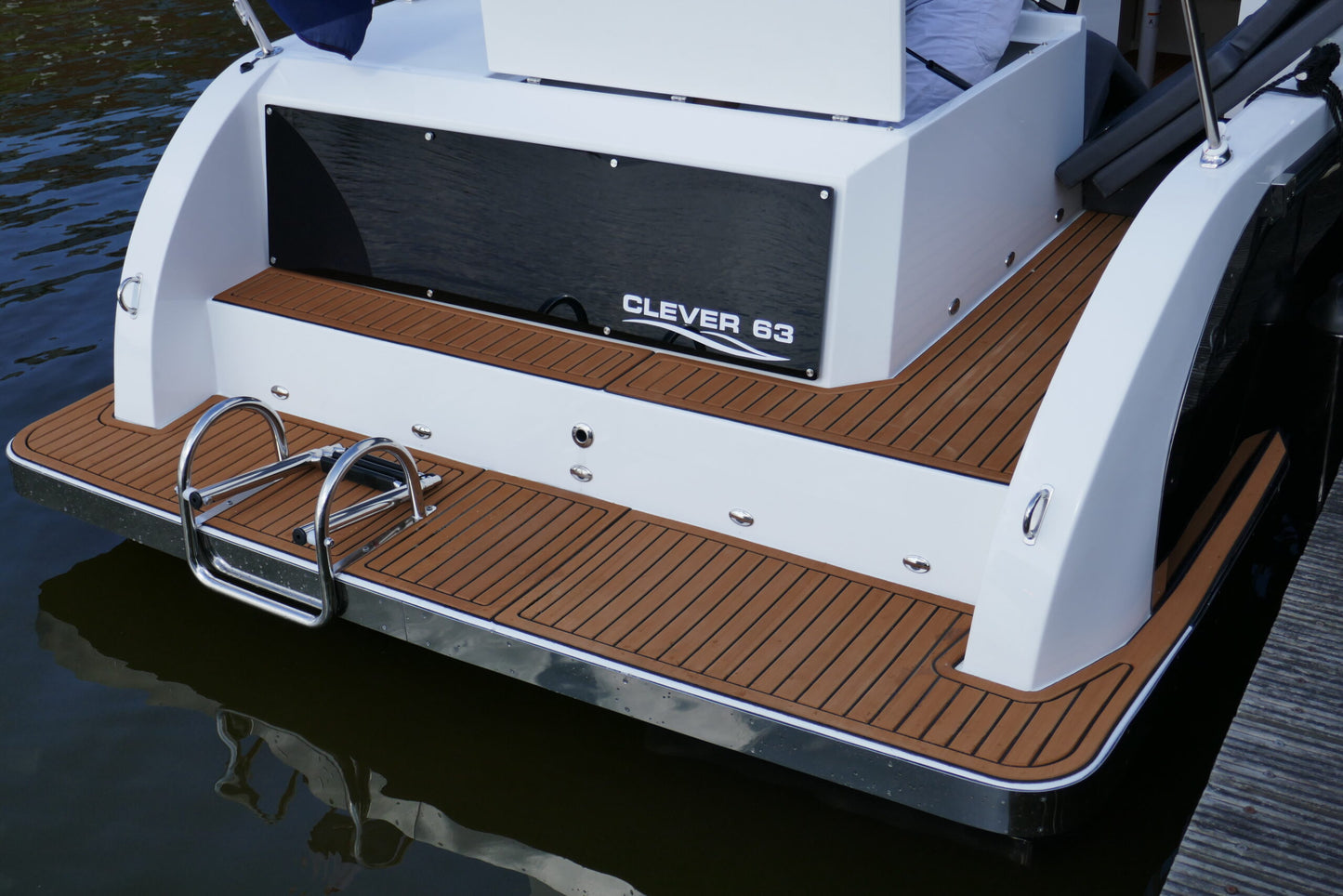 Clever 63 Tender