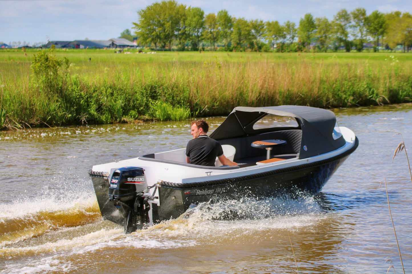 Reitdieper 550 XL sloep