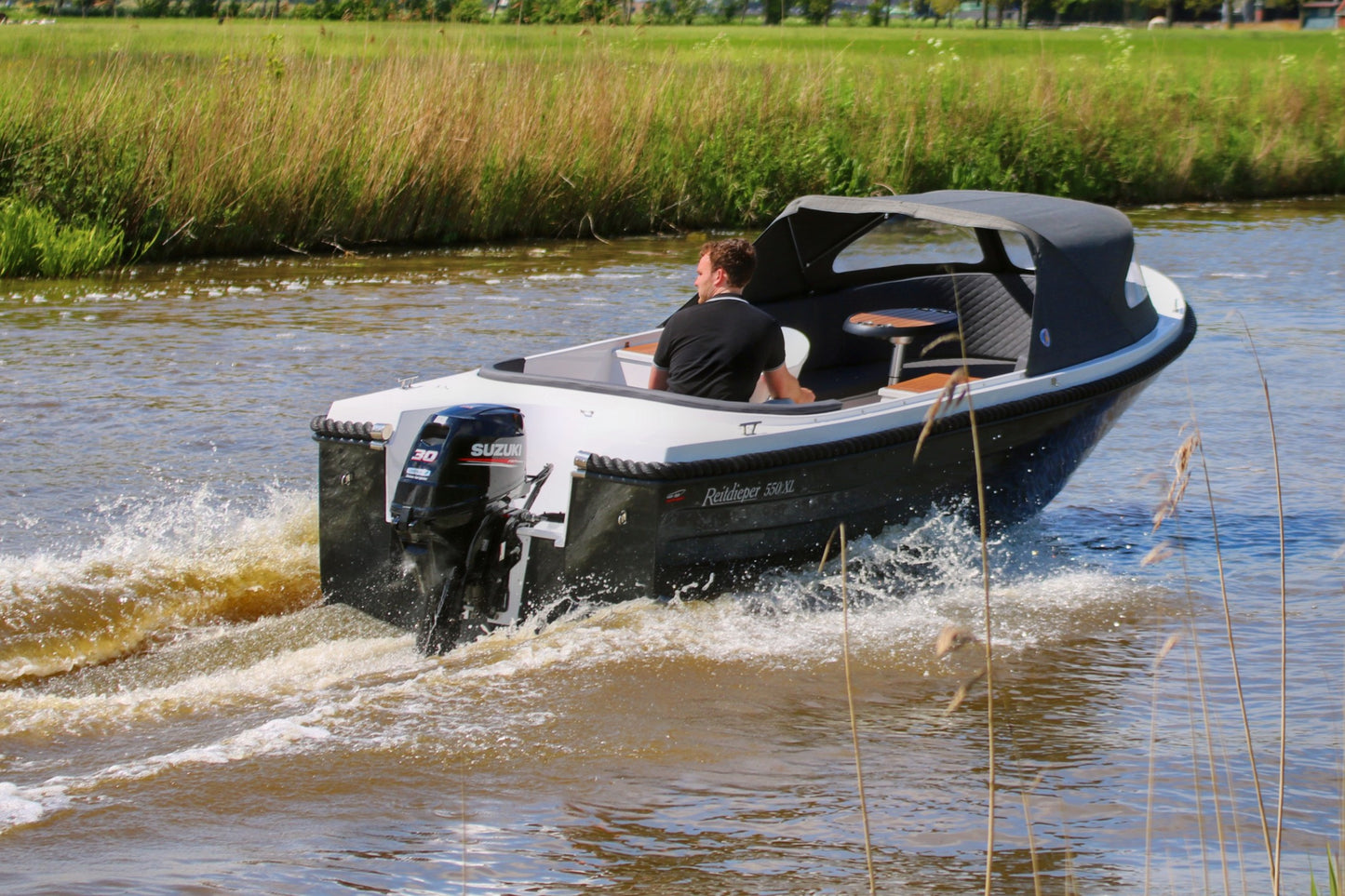 Reitdieper 550 XL sloep