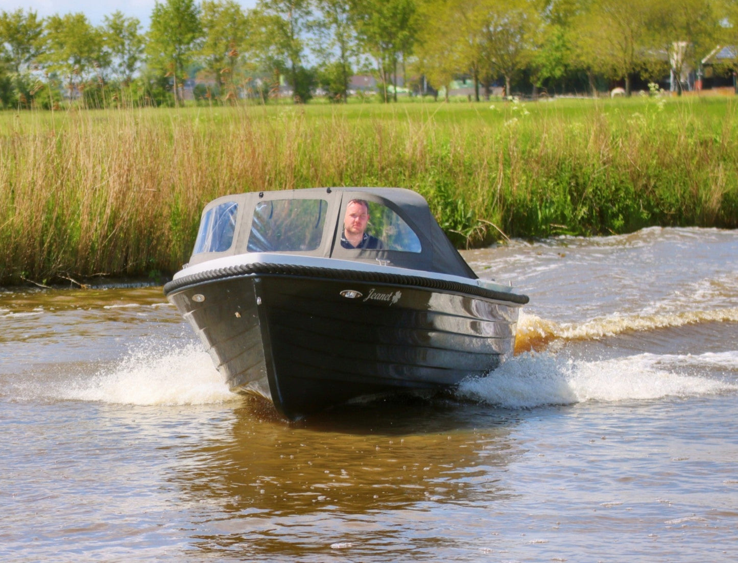 Reitdieper 550 XL sloep