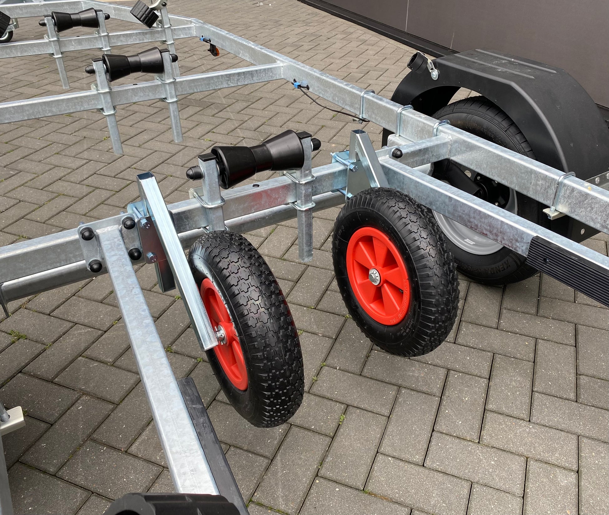 Tendertrailer_750_kilogram