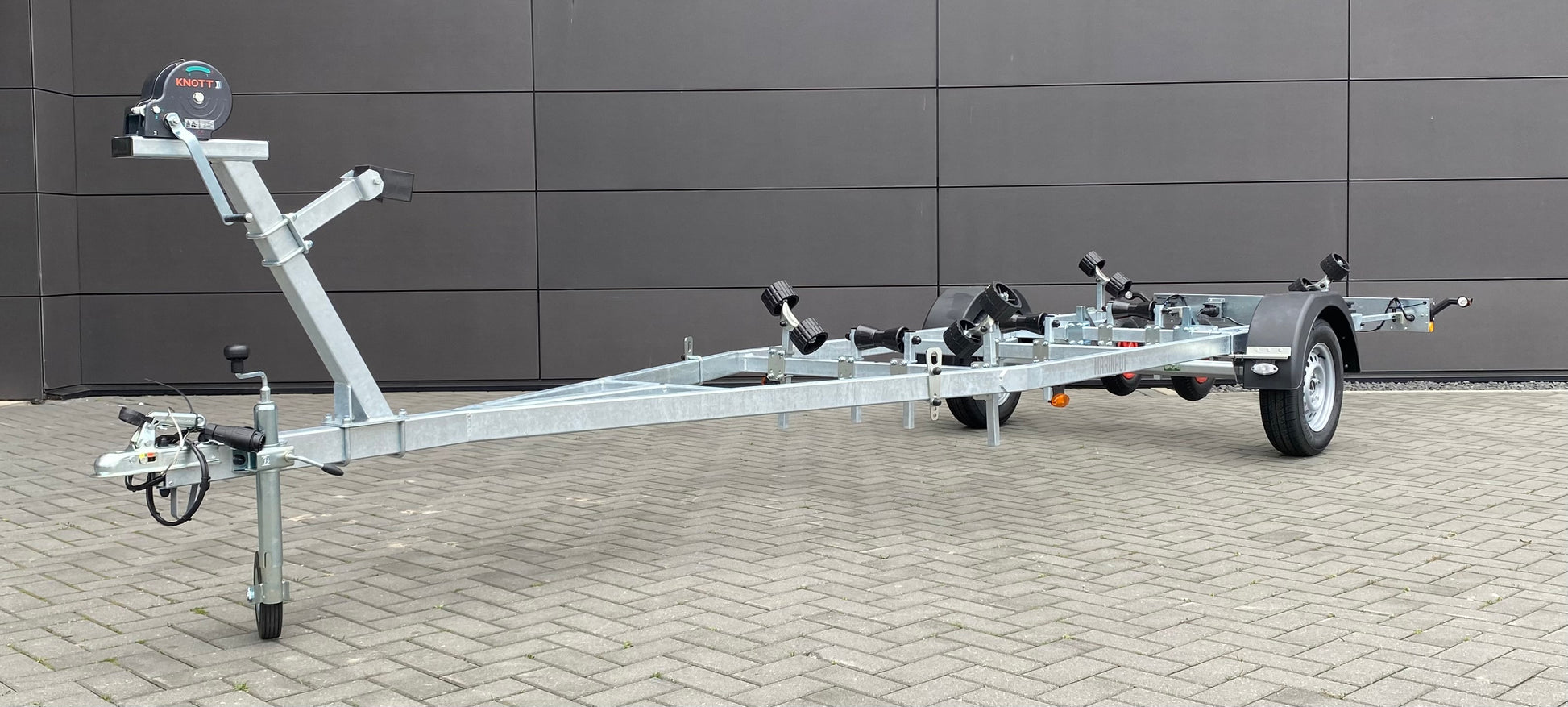 Tendertrailer_750_kilogram