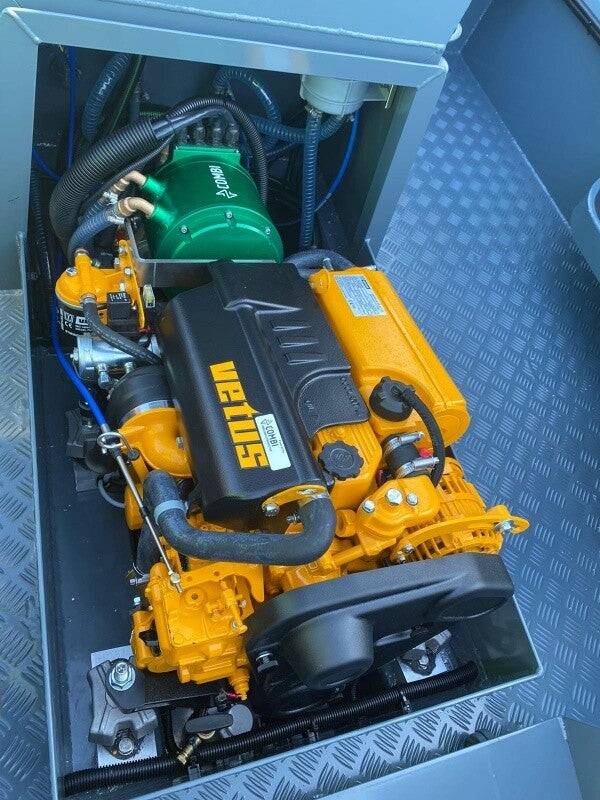 Elektrische binnenboord motor hybride aandrijving Combi 4 - 50 kW 48-144 V — 3,5 kW - Marinaut