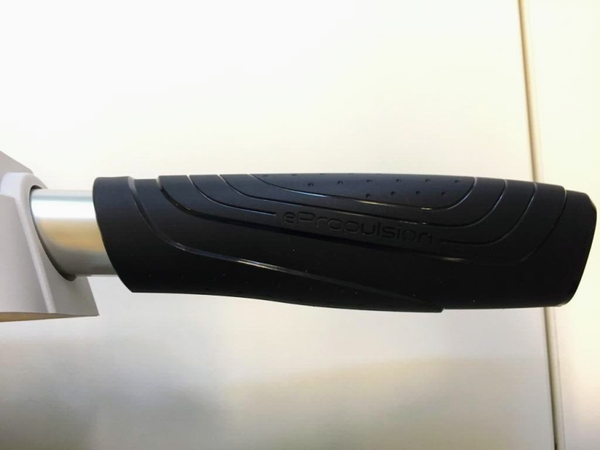 ePropulsion Spirit 1 kW Plus Stuurknuppel Elektrische buitenboordmotor - Marinaut