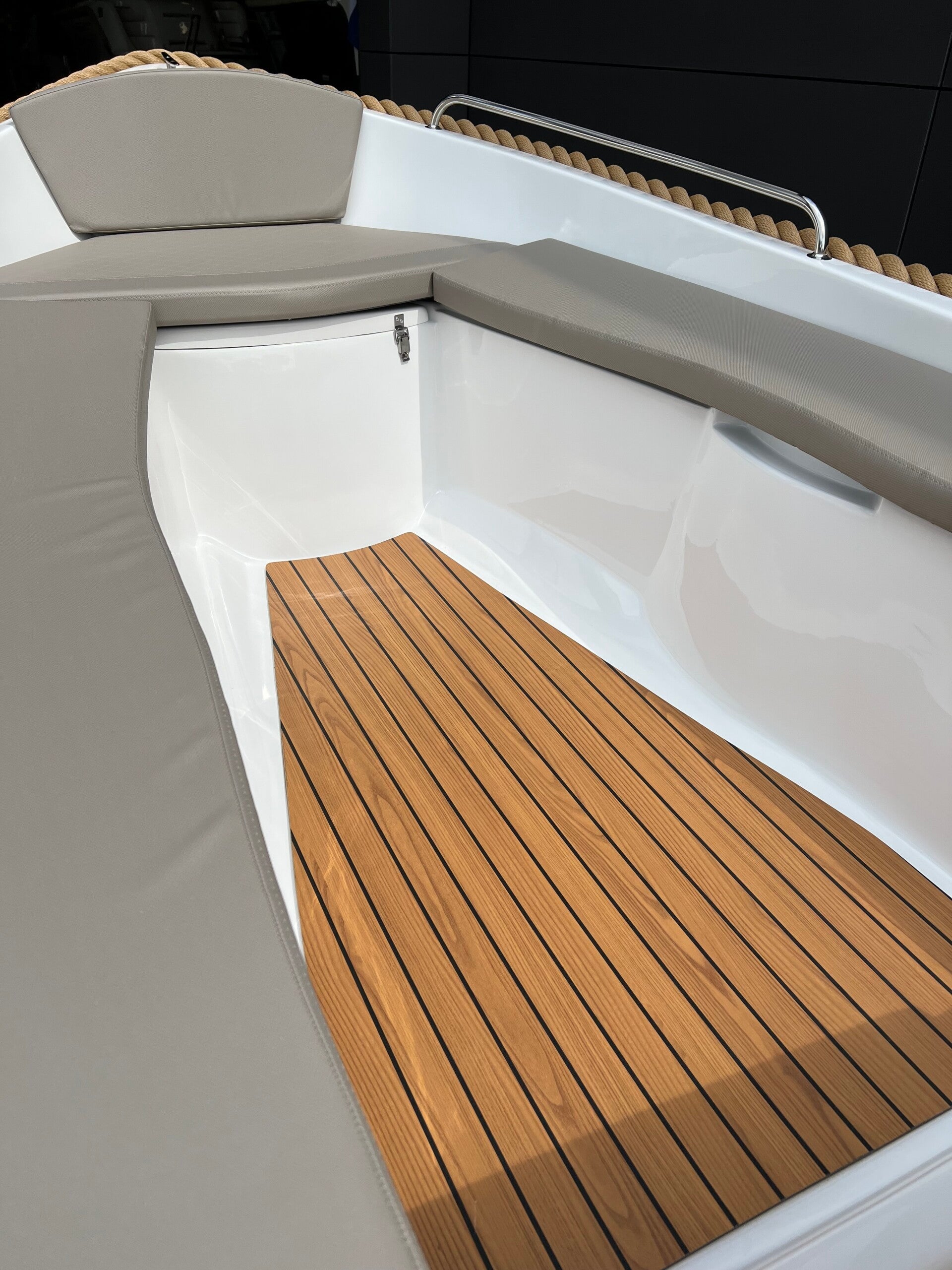 Marinaut 430 elektrische sloep 4 meter met stuur - Marinaut