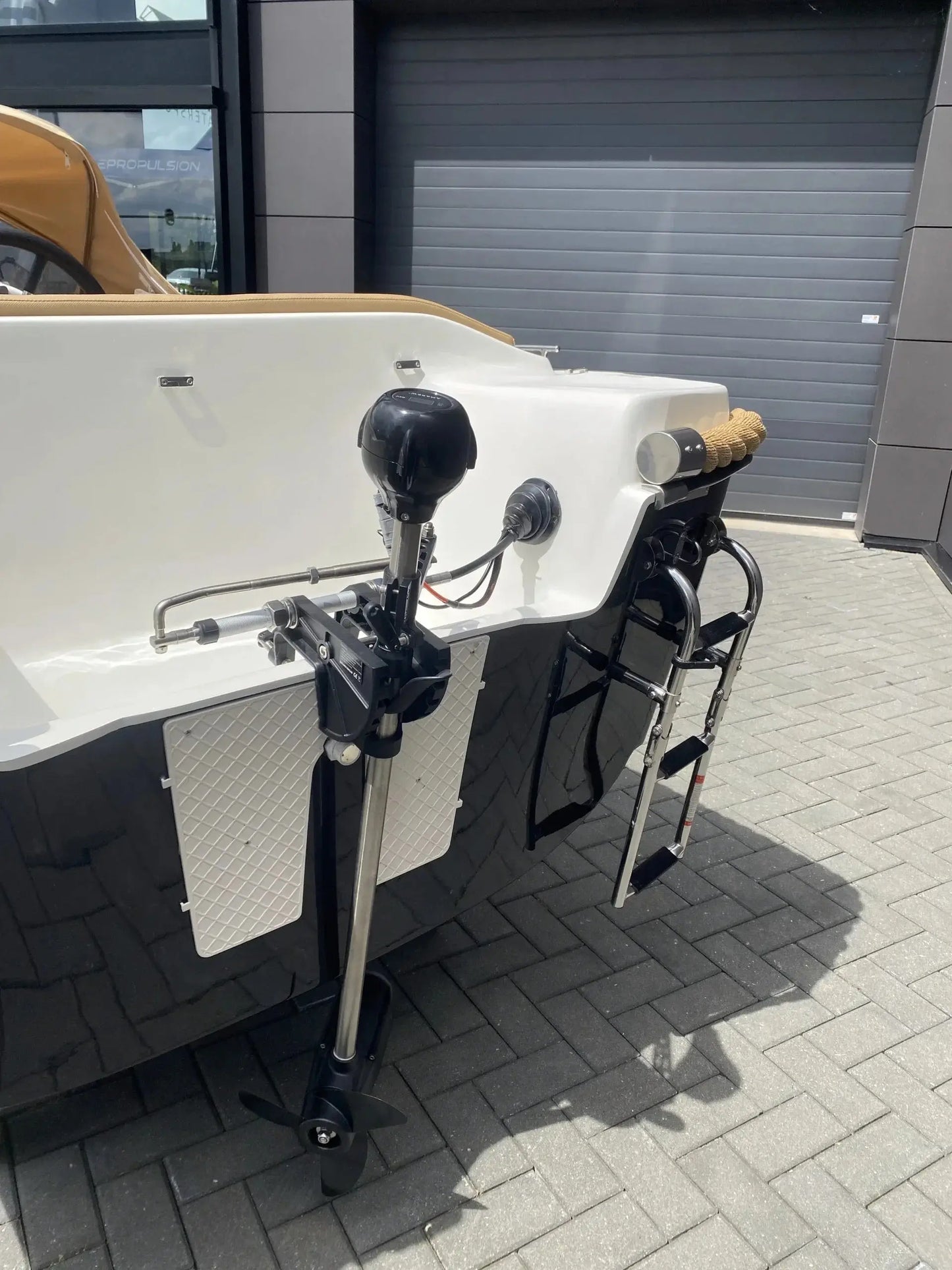 Elektrische buitenboordmotor - Marinaut