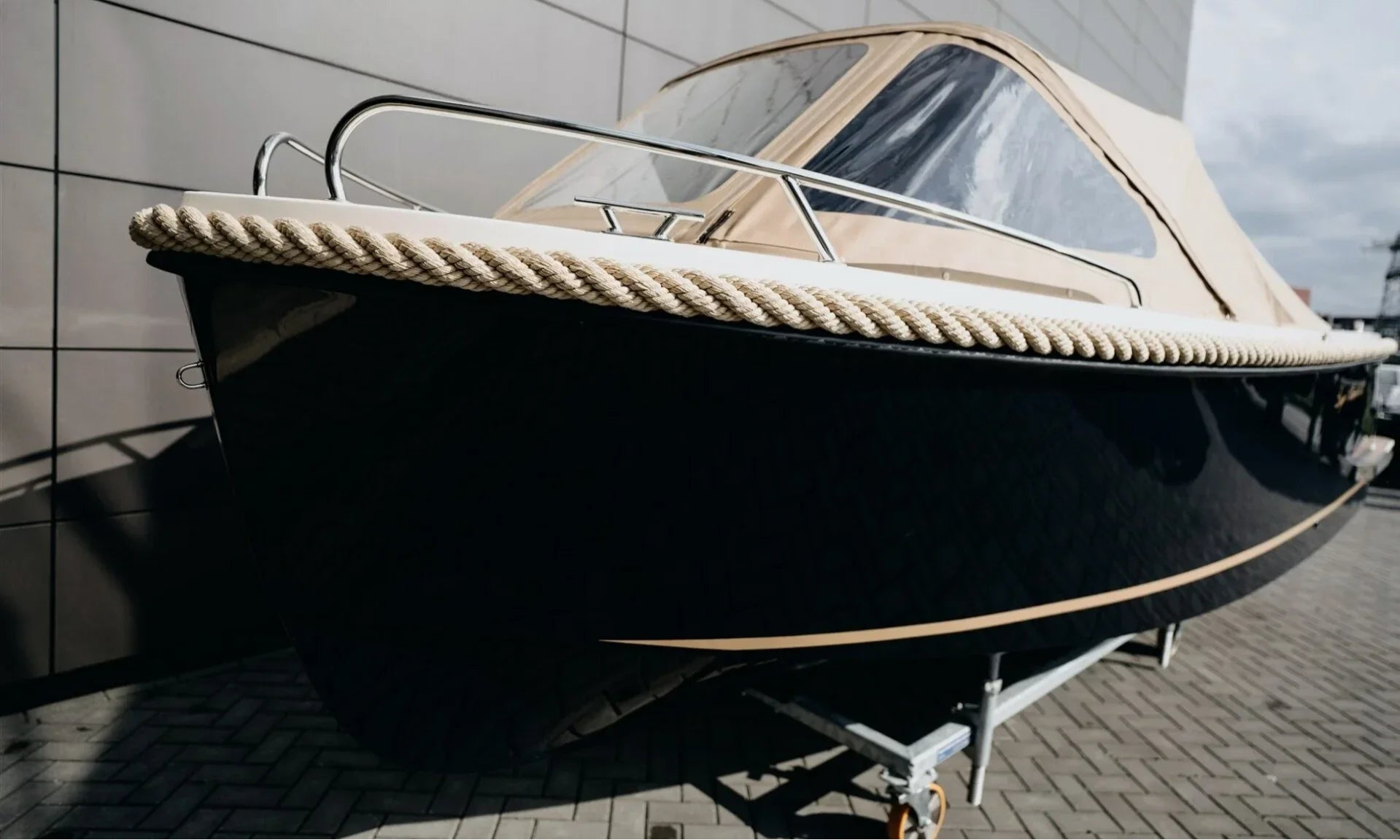 Lago Amore 633 Tendersloep - Marinaut