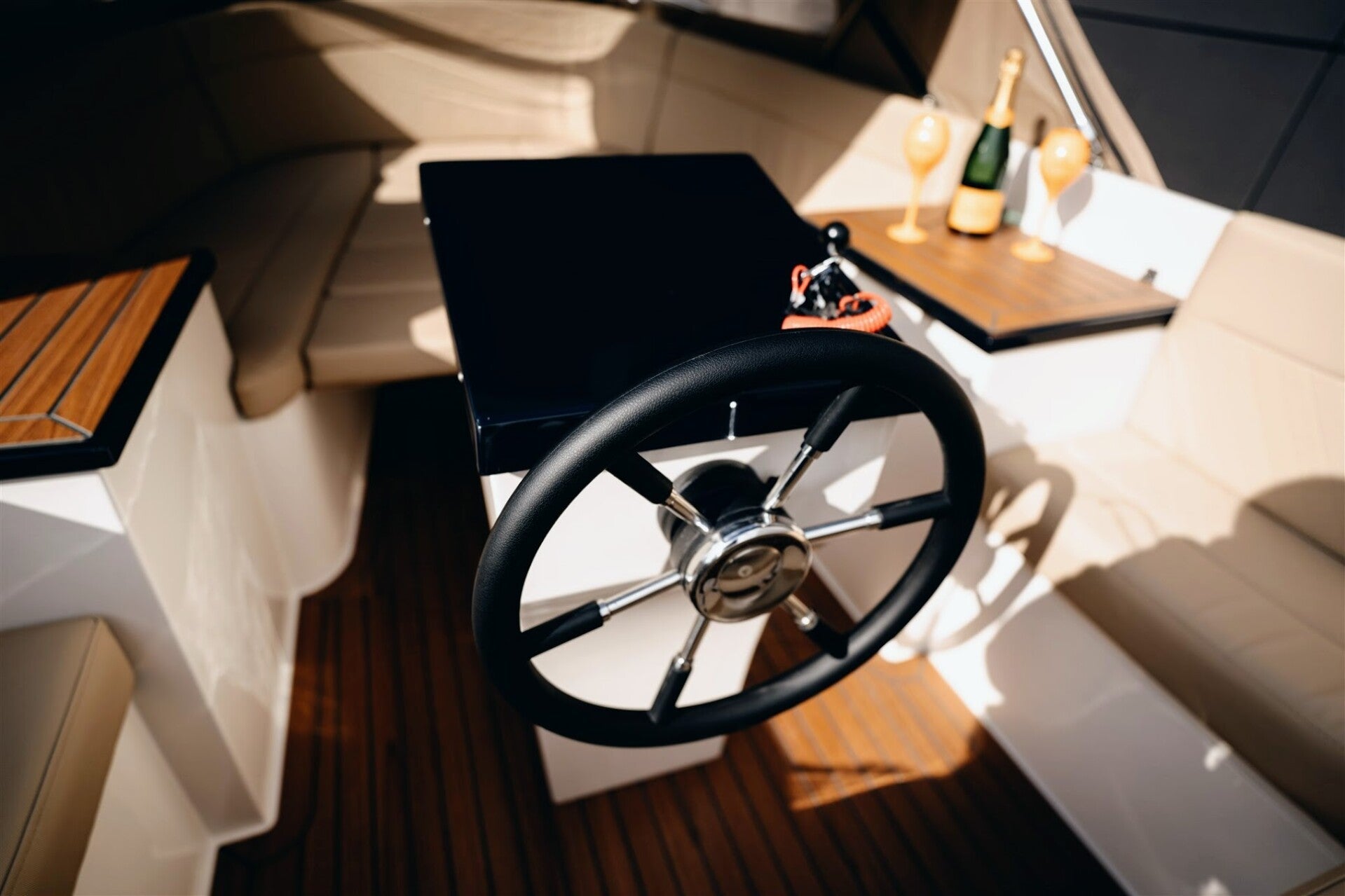 Lago Amore 633 Tendersloep - Marinaut