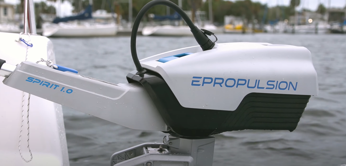 ePropulsion Spirit 1 kW Evo (Plus) met 1,3 kWh accu Elektrische buitenboordmotor — Kortstaart - Marinaut