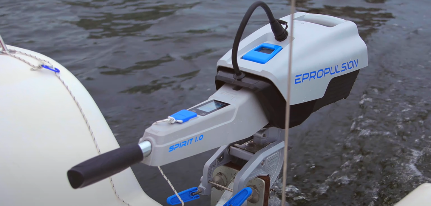 ePropulsion Spirit 1 kW Evo (Plus) met 1,3 kWh accu Elektrische buitenboordmotor — Kortstaart - Marinaut