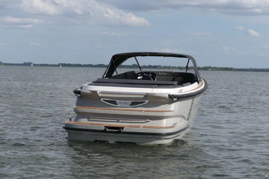 Oud huijzer 650 Tender