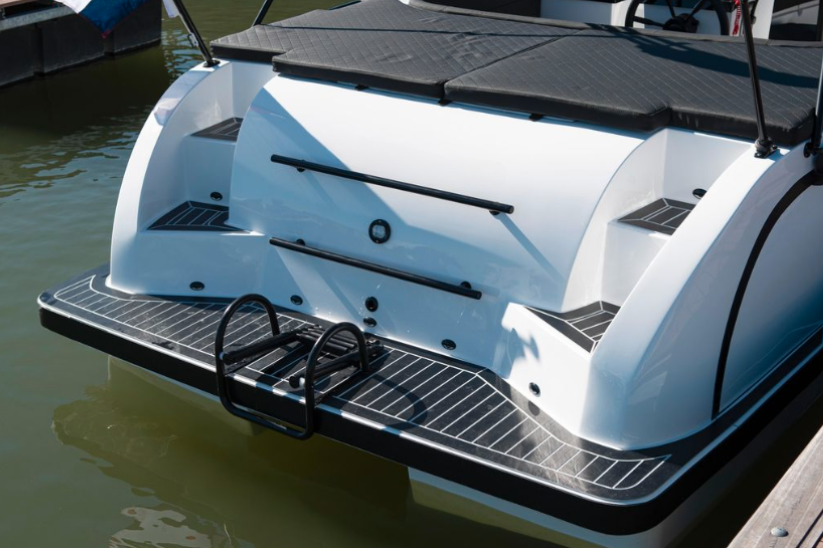 Lago Amore 633 Tendersloep - Marinaut