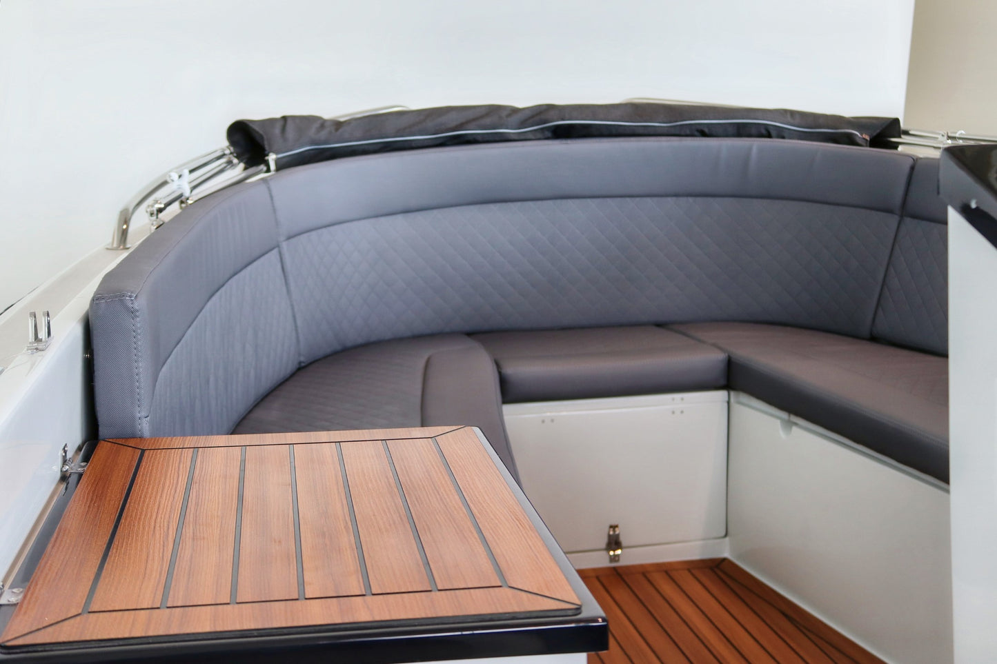 Reitdieper 635 Tender