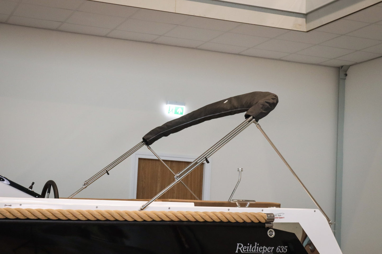 Reitdieper 635 Tender