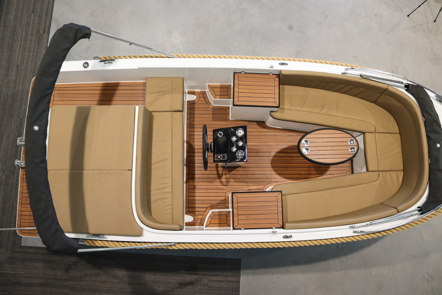 Reitdieper 635 Tender