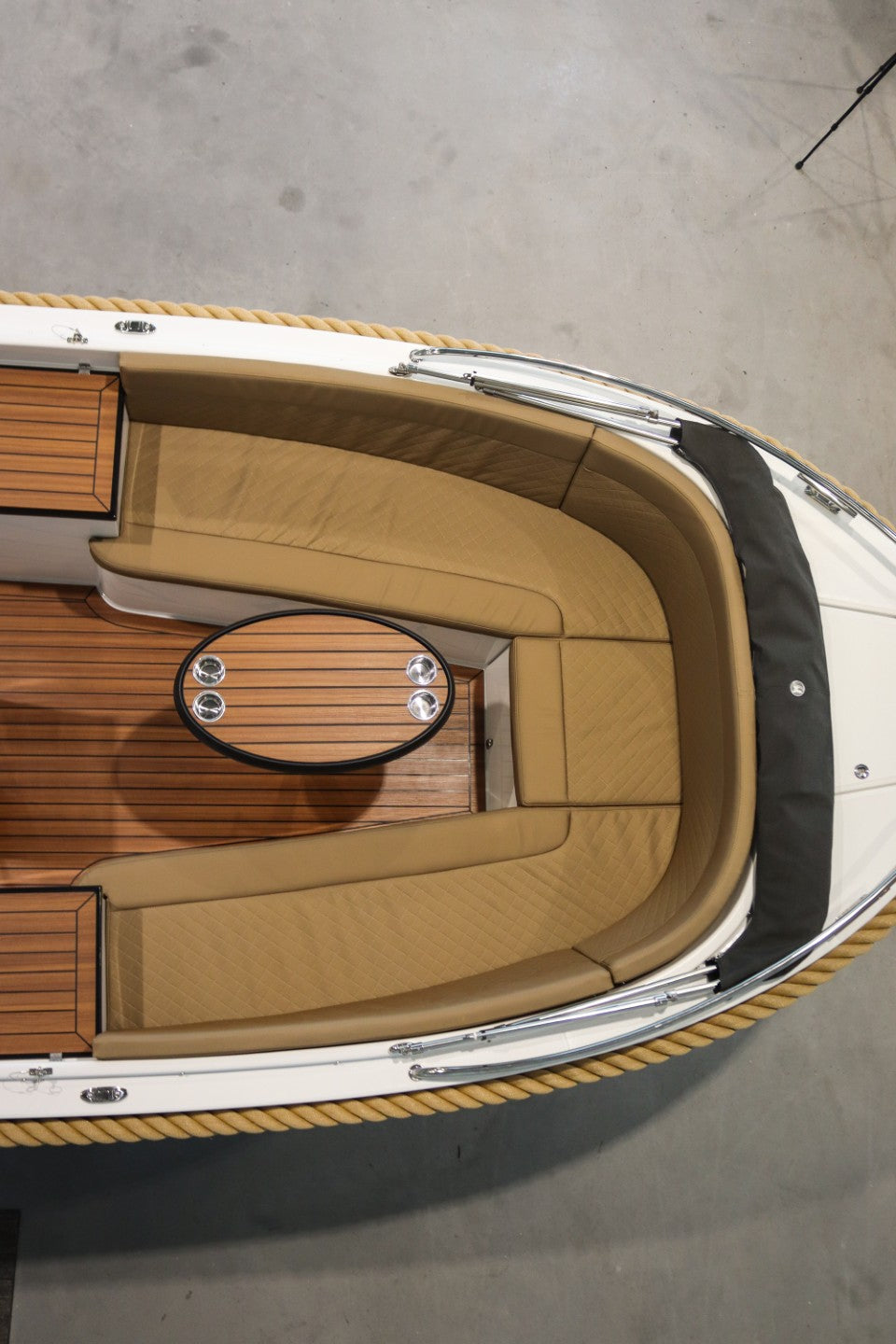 Reitdieper 635 Tender