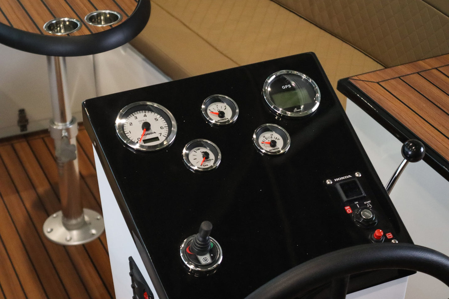 Reitdieper 635 Tender