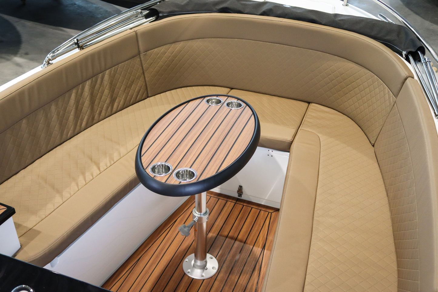 Reitdieper 635 Tender