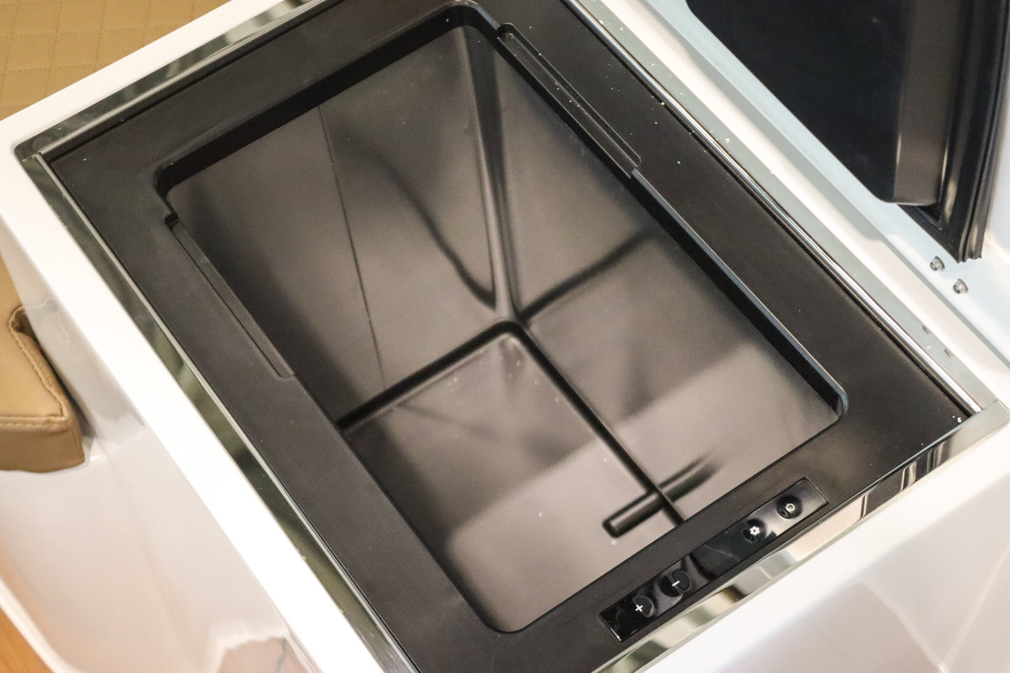 Reitdieper 635 Tender