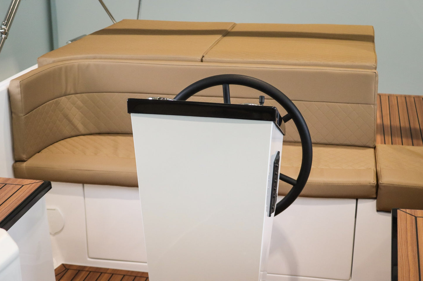 Reitdieper 635 Tender