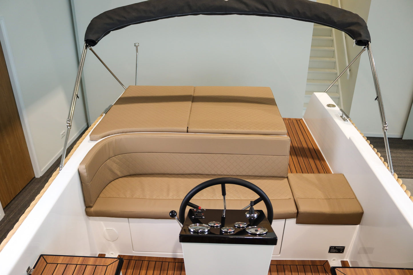 Reitdieper 635 Tender