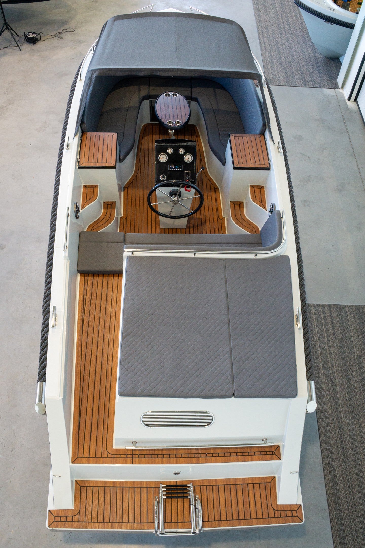 Reitdieper 735 Tender