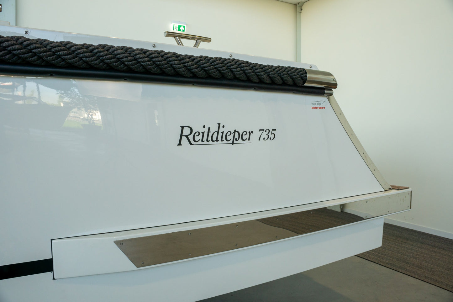Reitdieper 735 Tender