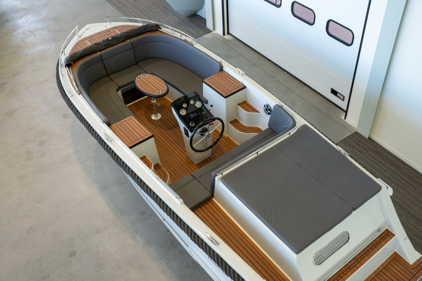 Reitdieper 735 Tender