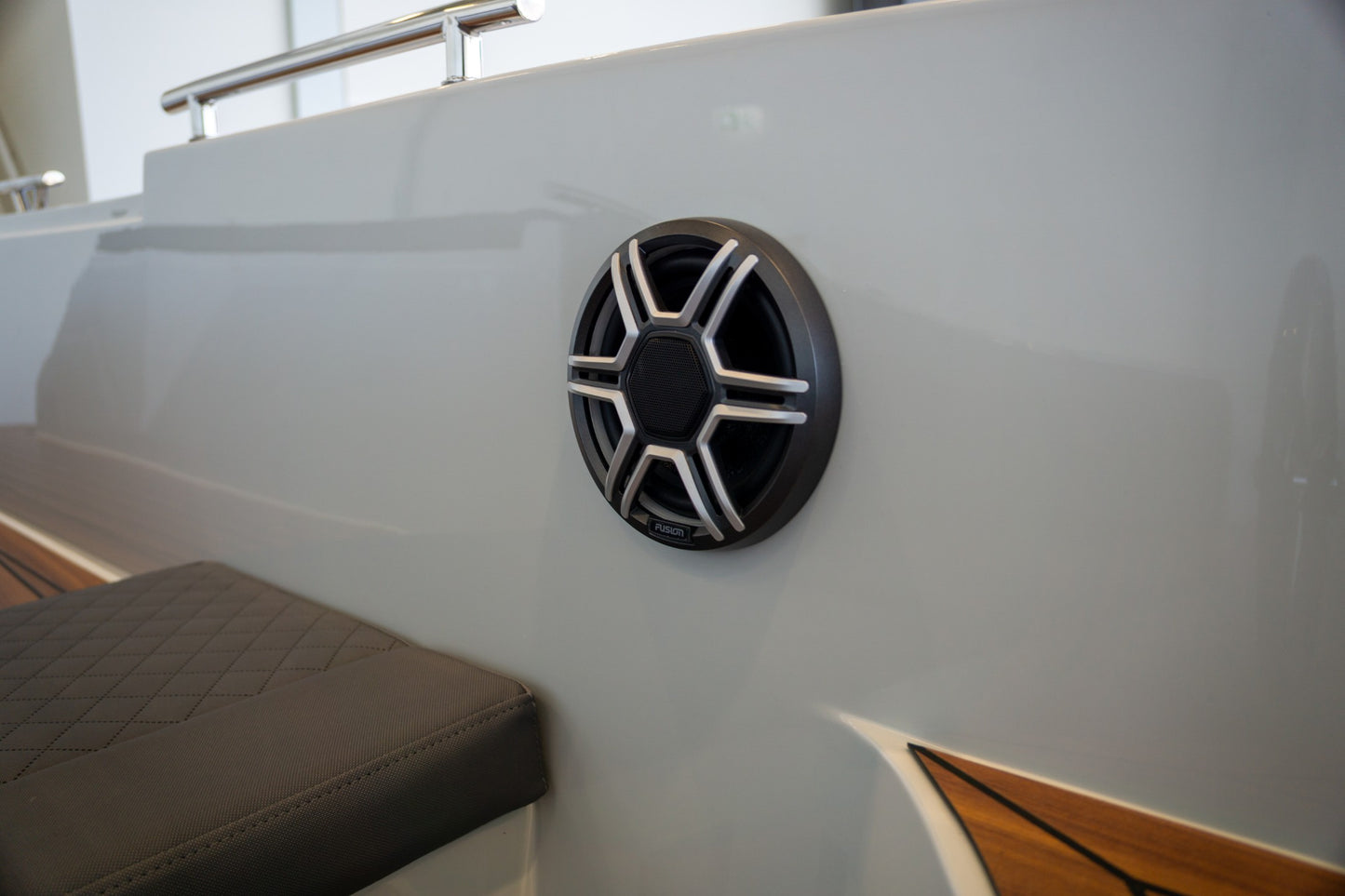 Reitdieper 735 Tender