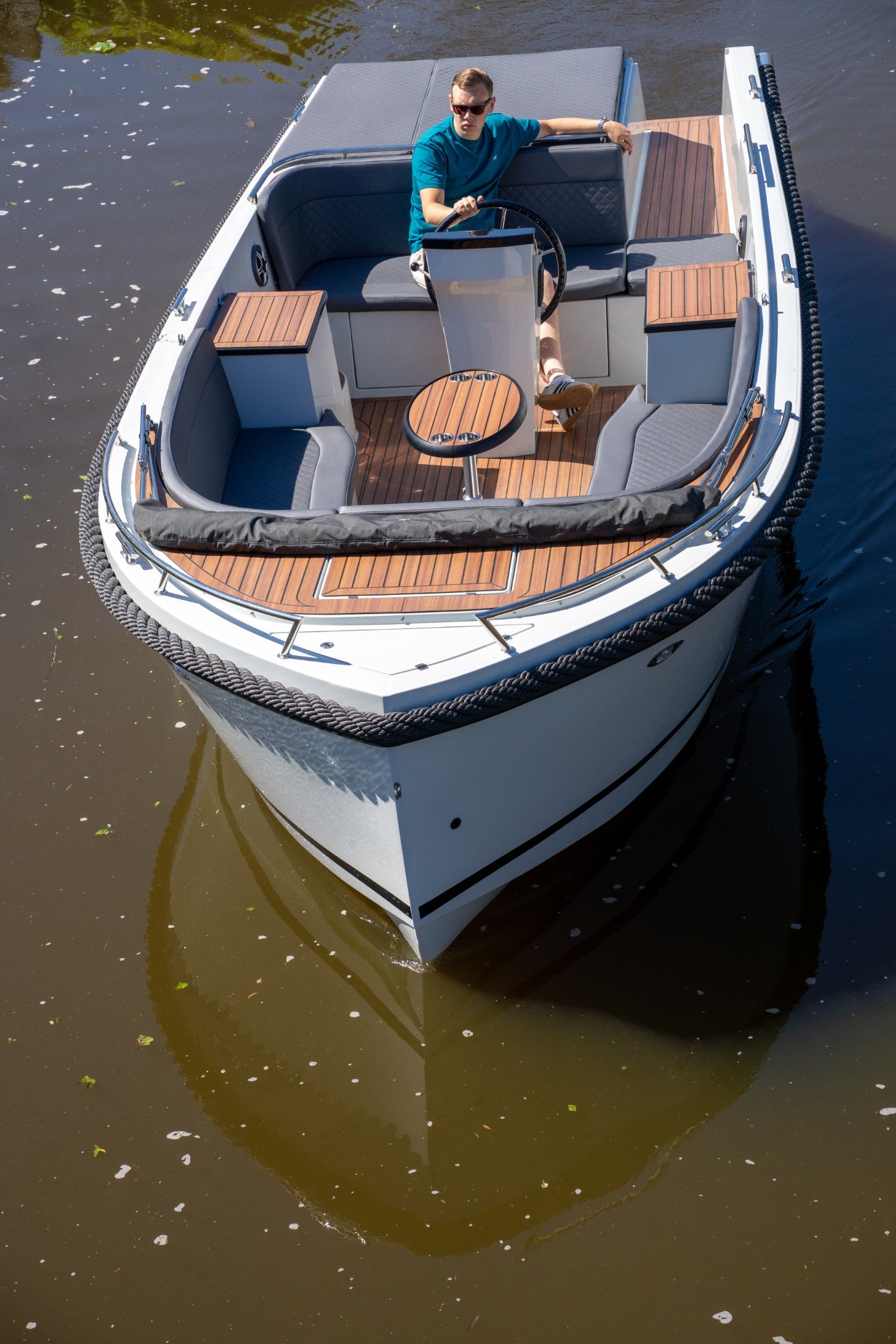 Reitdieper 735 Tender