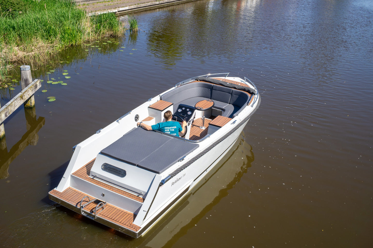 Reitdieper 735 Tender