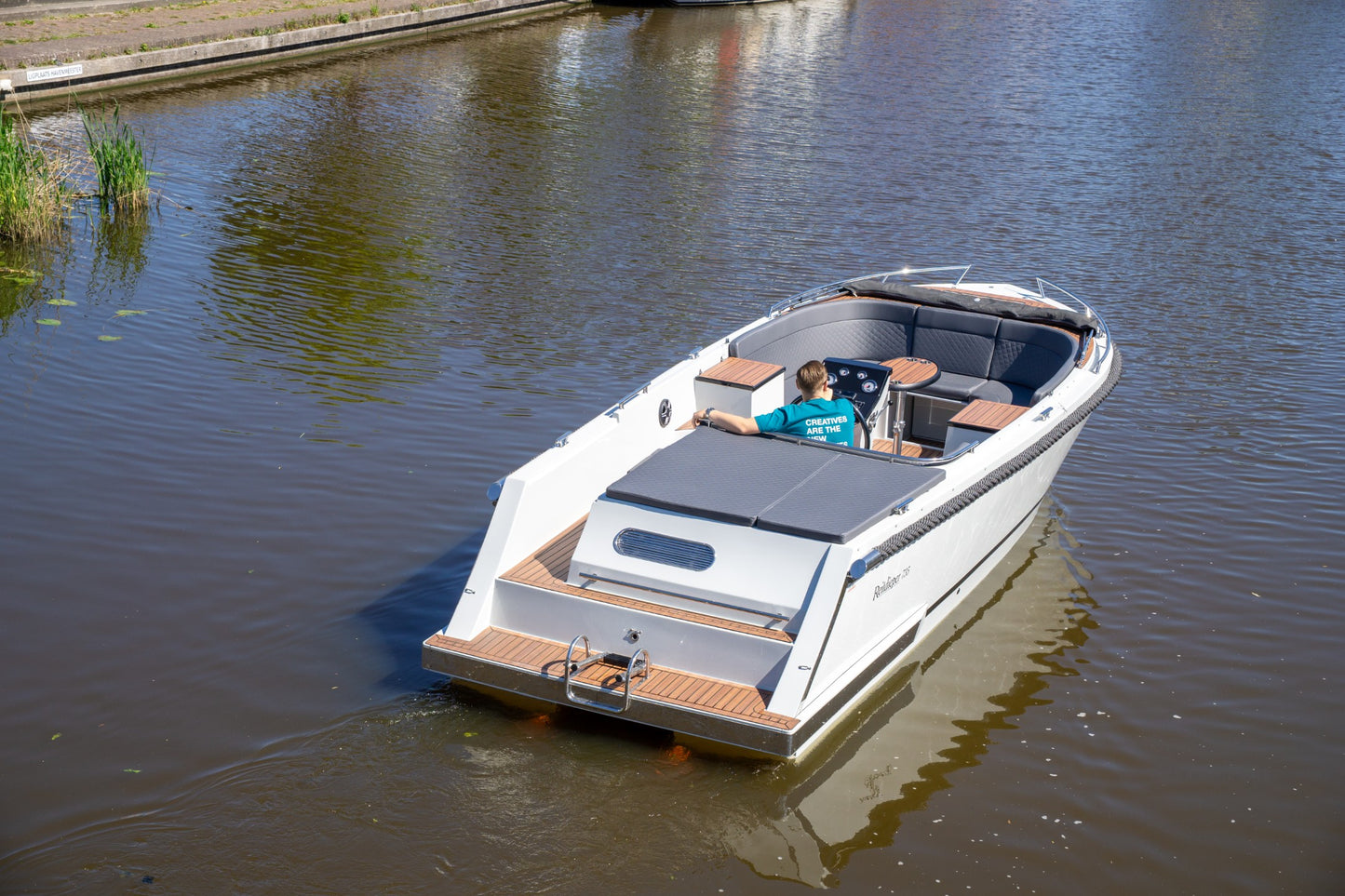 Reitdieper 735 Tender