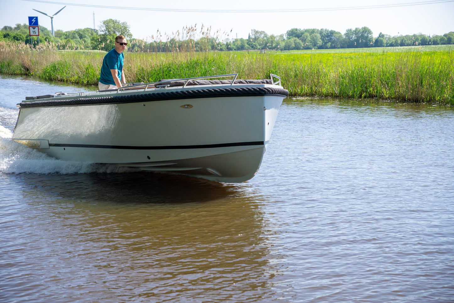 Reitdieper 735 Tender