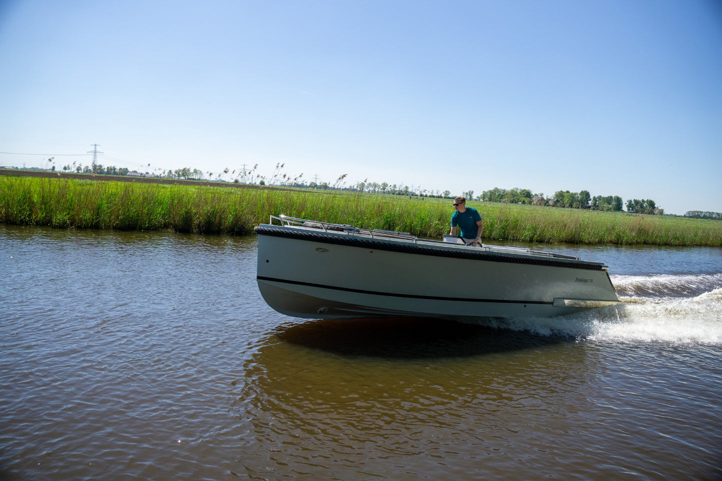 Reitdieper 735 Tender