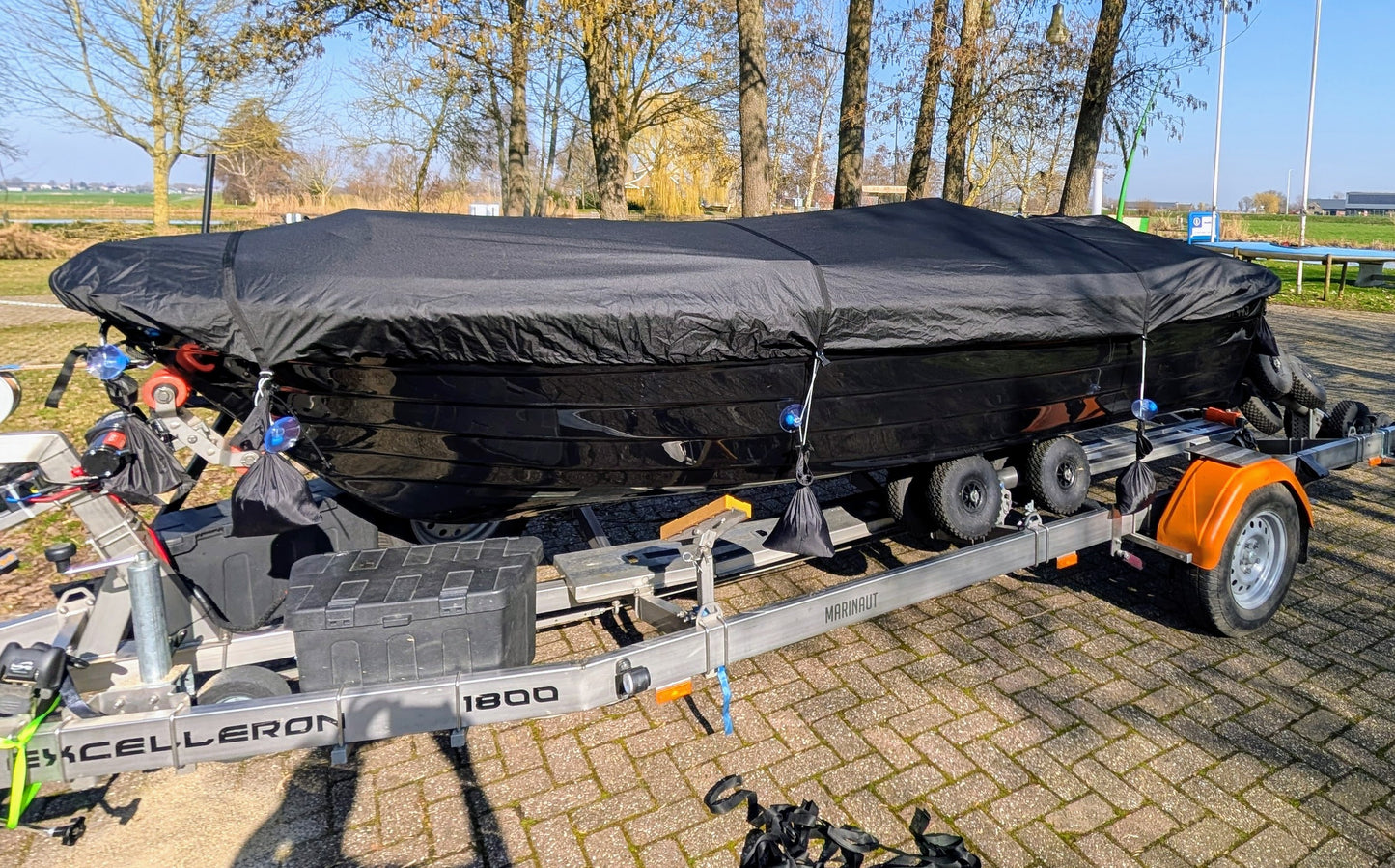 445 met generiek dekzeil