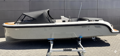 Marinaut 565 tender sloop
