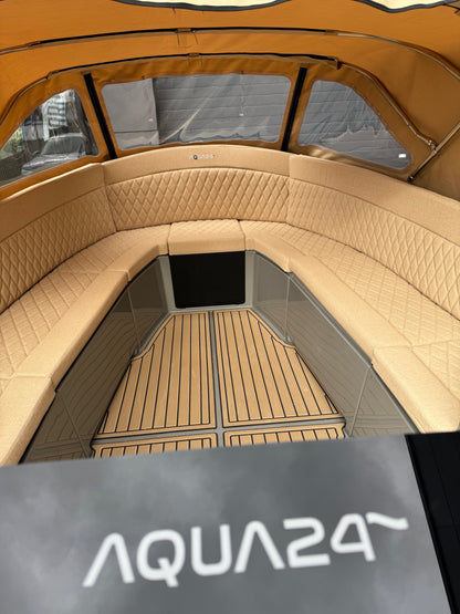 Aqua 24 T7 700 tender