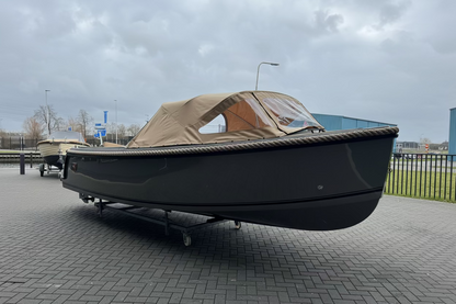 Aqua 24 T7 700 tender