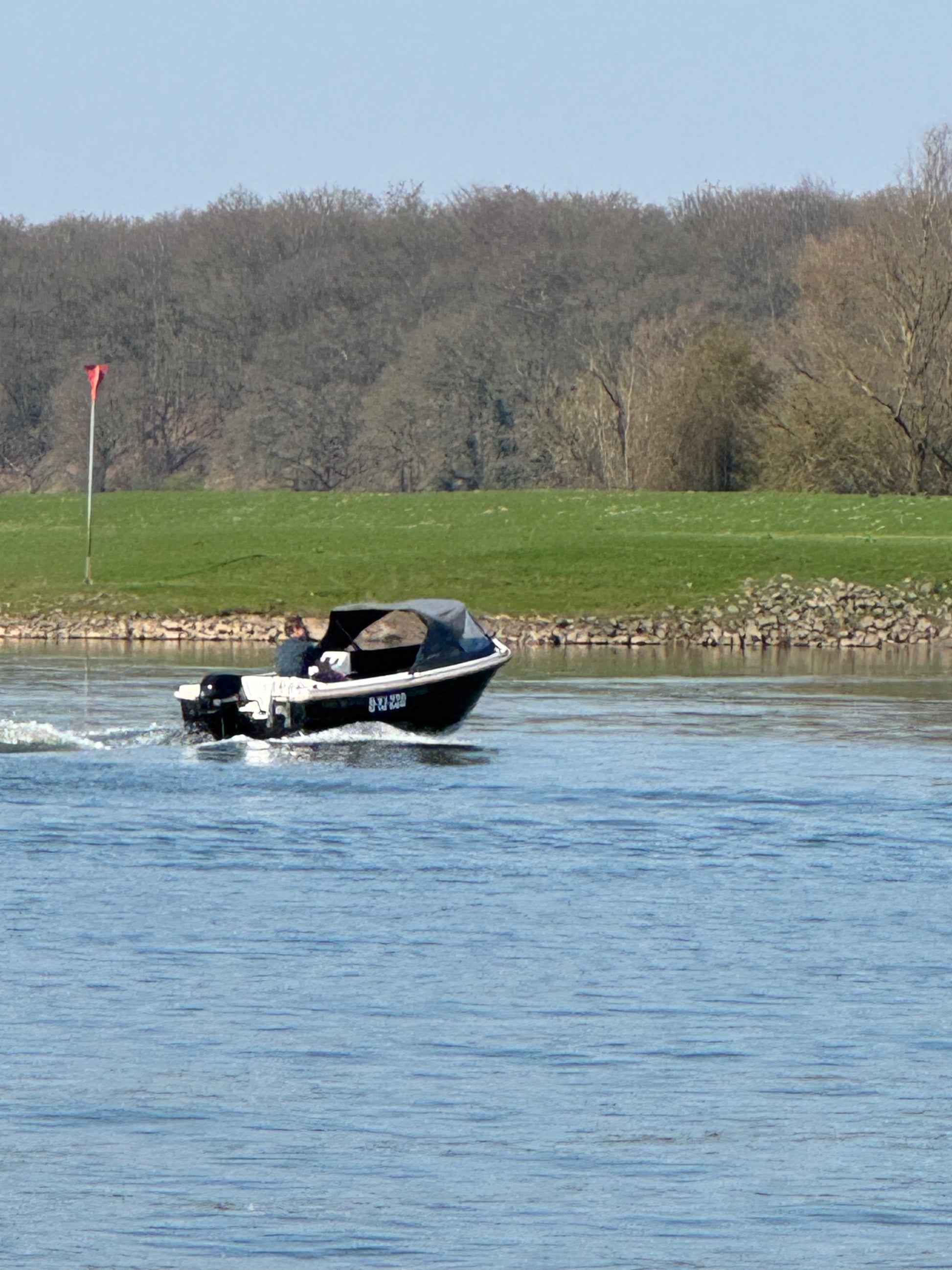 Marinaut 480 met 30 pk Tohatsu