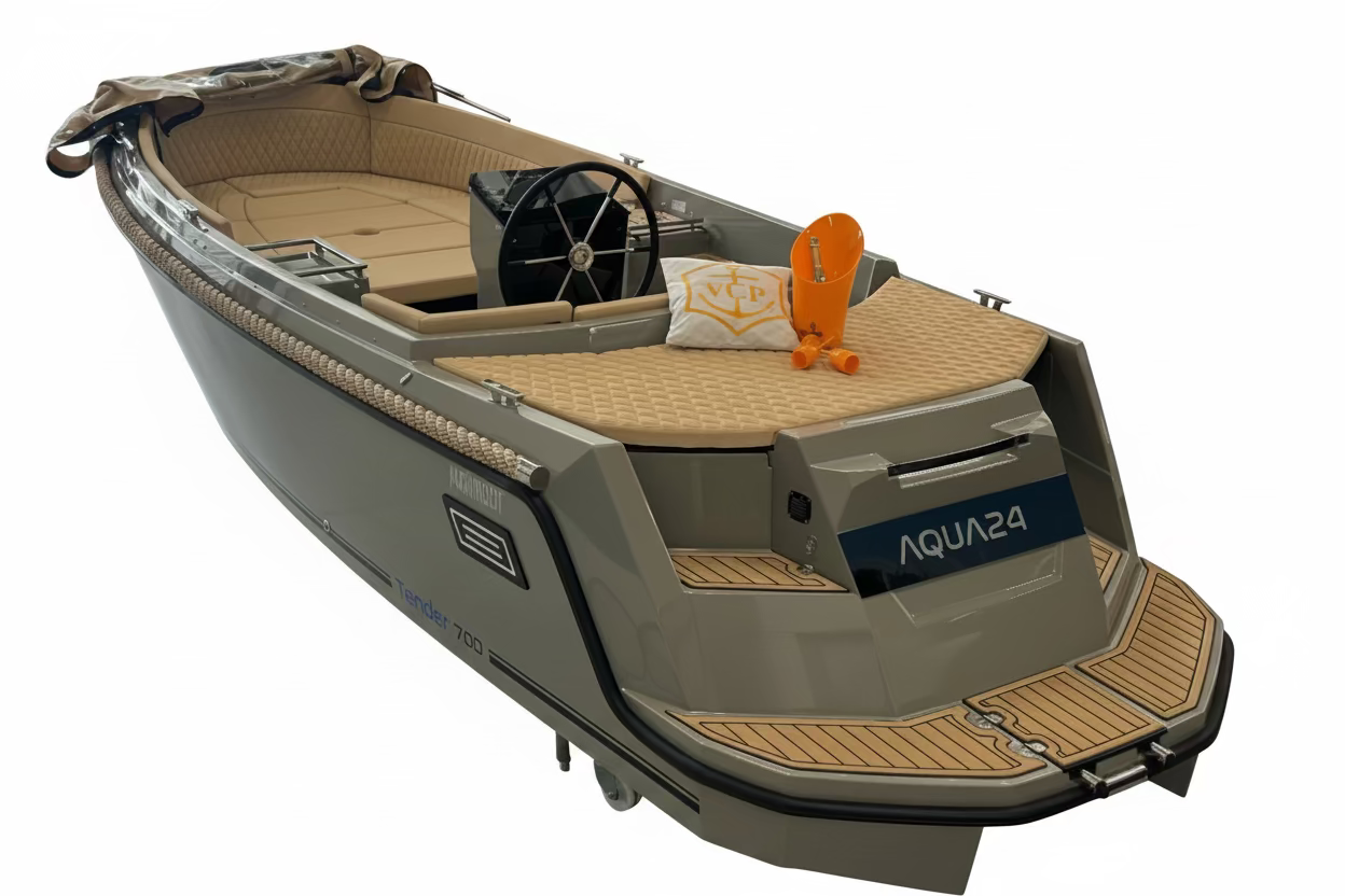Aqua 24 T7 700 tender