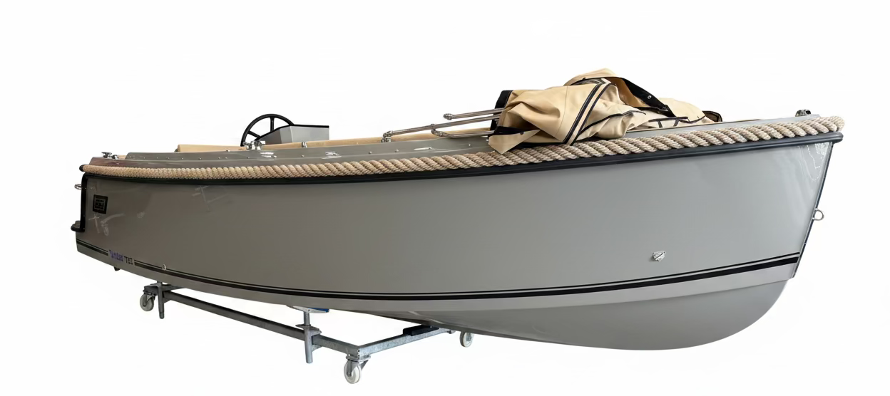 Aqua 24 T7 700 tender