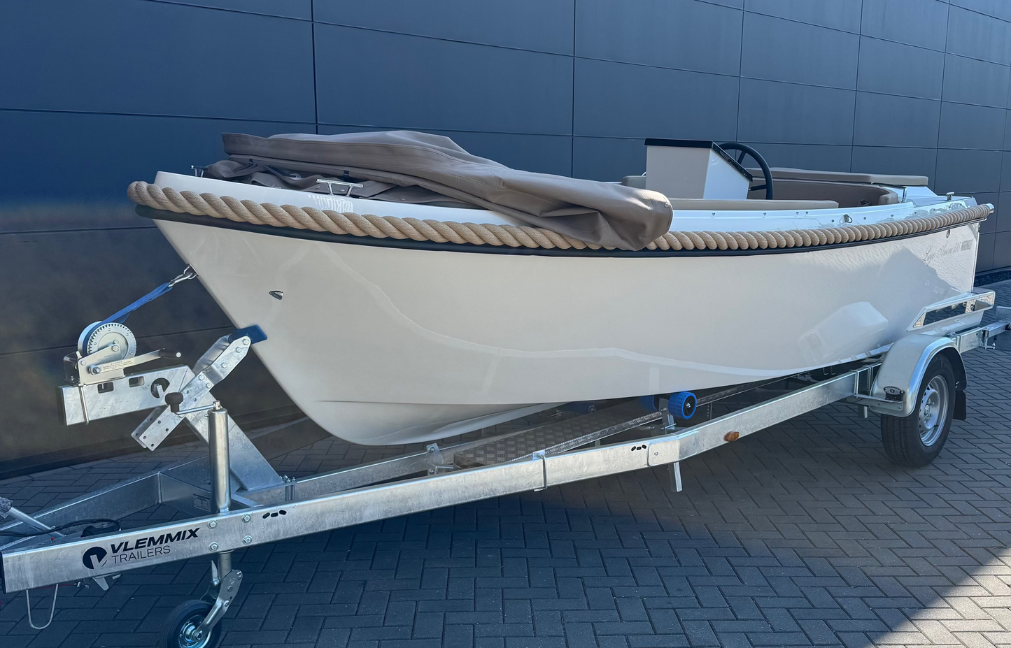 Reitdieper 570 / Lago Amore 595 Tendersloep