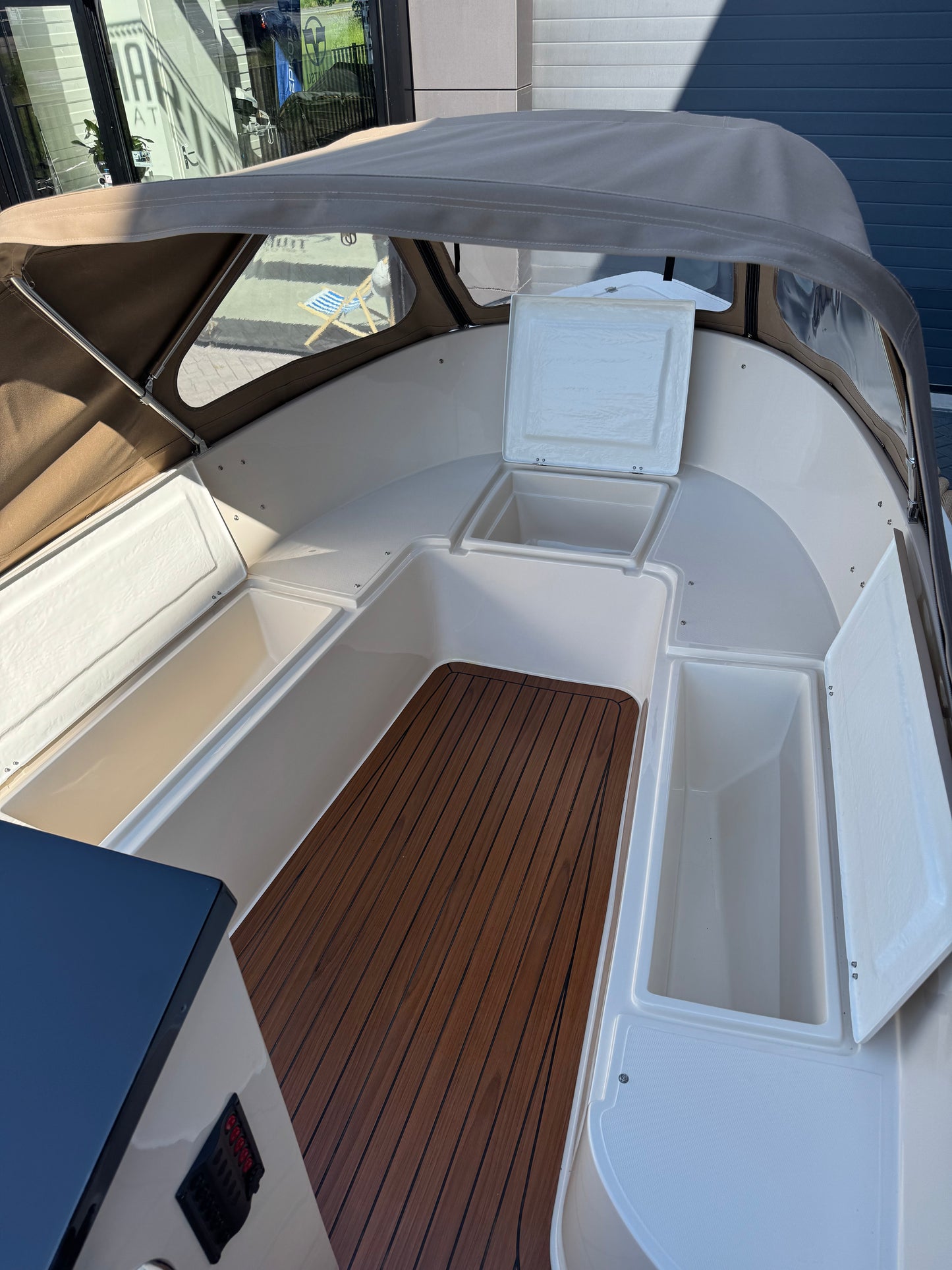 Reitdieper 570 / Lago Amore 595 Tendersloep