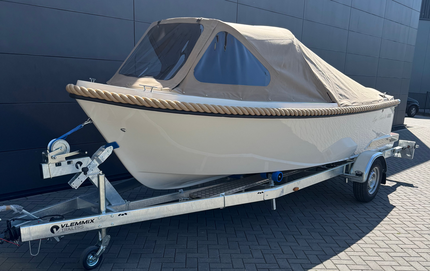 Reitdieper 570 / Lago Amore 595 Tendersloep